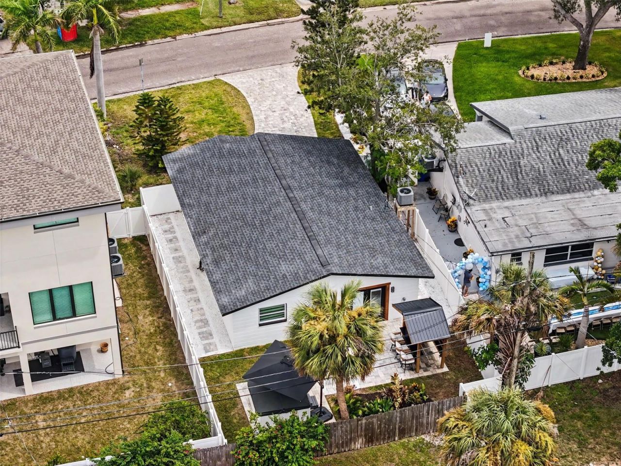 1927 Shore Acres Boulevard Ne, Saint Petersburg, FL 33703 Photo