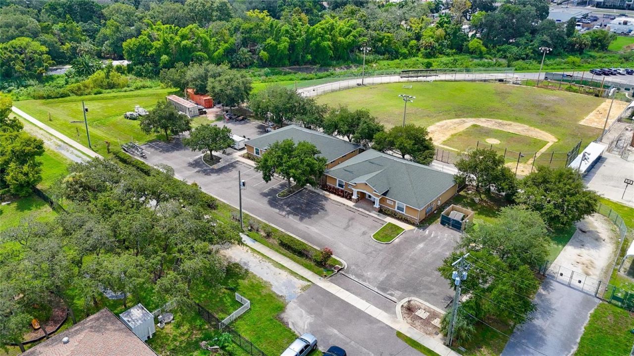7318 W Comanche Avenue, Tampa, FL 33634 Photo
