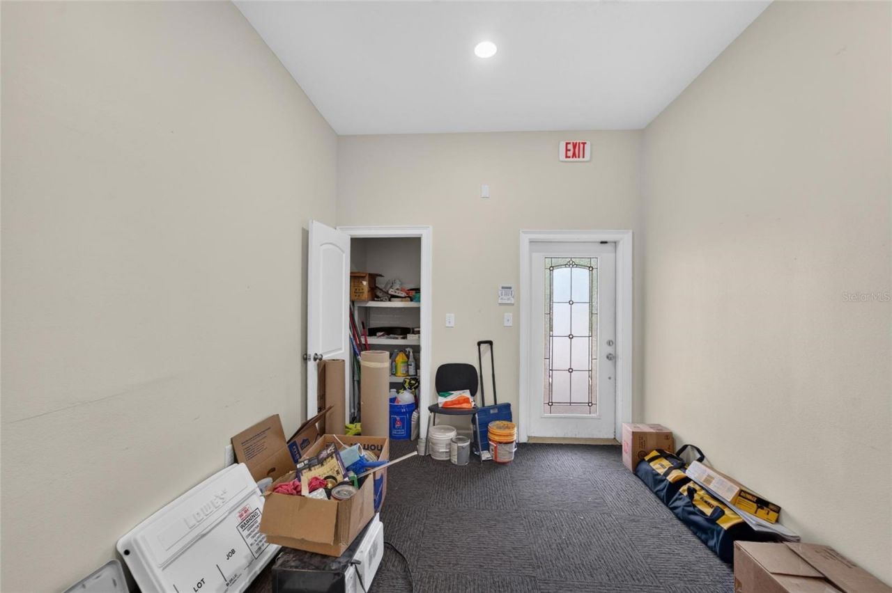 7318 W Comanche Avenue, Tampa, FL 33634 Photo