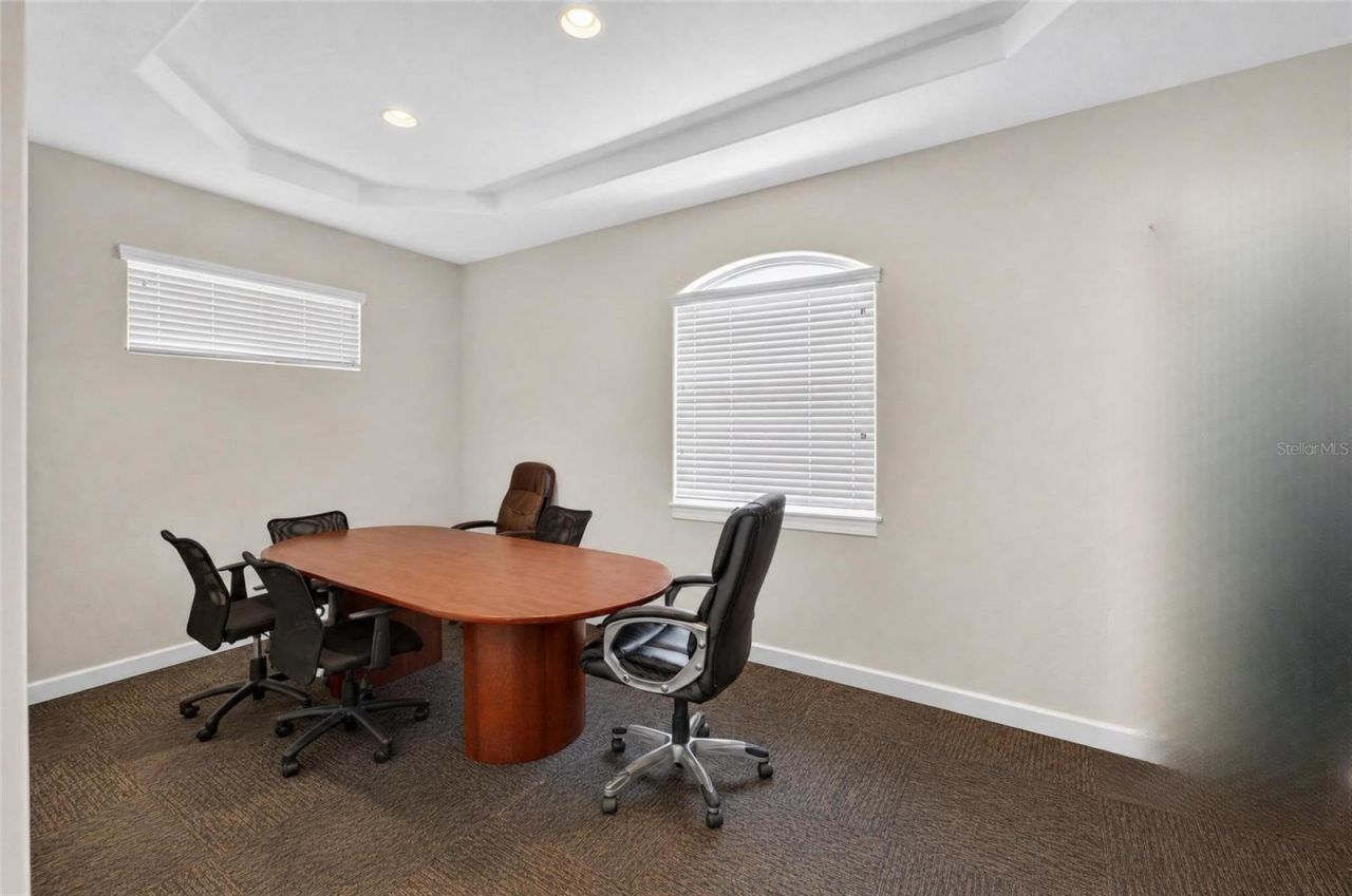 7318 W Comanche Avenue, Tampa, FL 33634 Photo