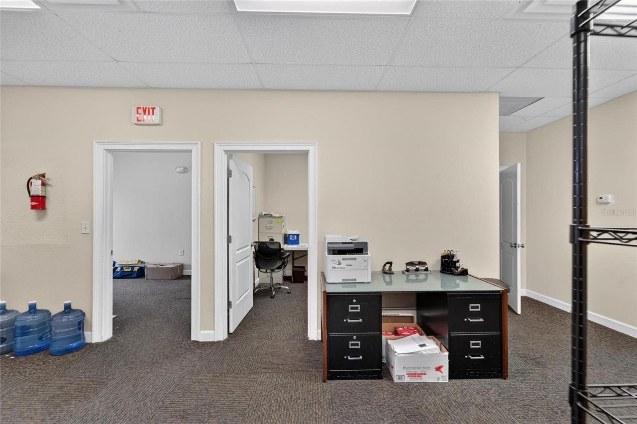 7318 W Comanche Avenue, Tampa, FL 33634 Photo