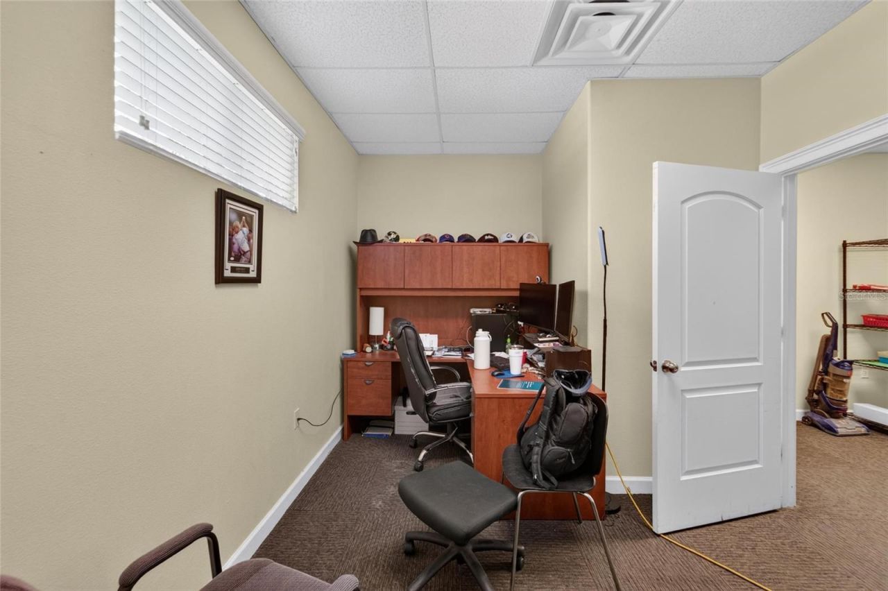 7318 W Comanche Avenue, Tampa, FL 33634 Photo