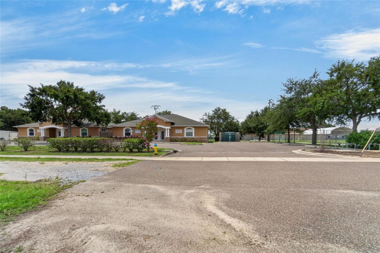 7318 W Comanche Avenue, Tampa, FL 33634 Photo