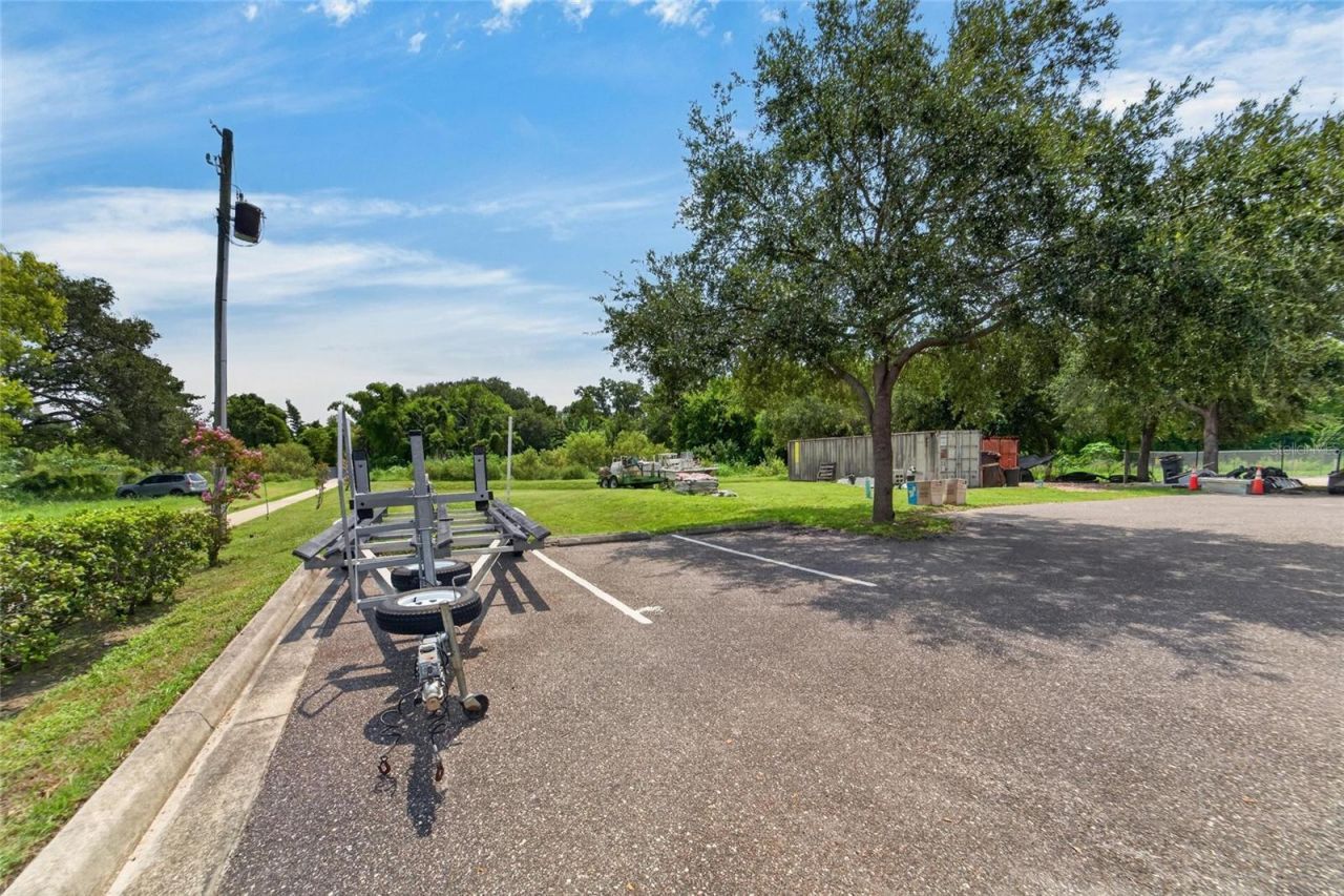 7318 W Comanche Avenue, Tampa, FL 33634 Photo