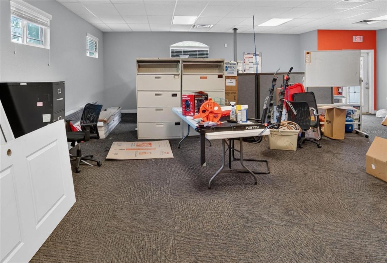 7318 W Comanche Avenue, Tampa, FL 33634 Photo