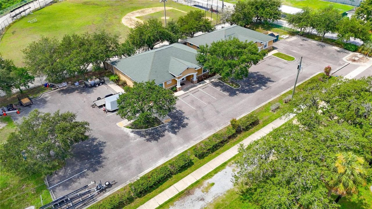 7318 W Comanche Avenue, Tampa, FL 33634 Photo