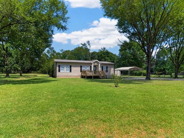 173 An County Road 2234, Palestine, TX 75803