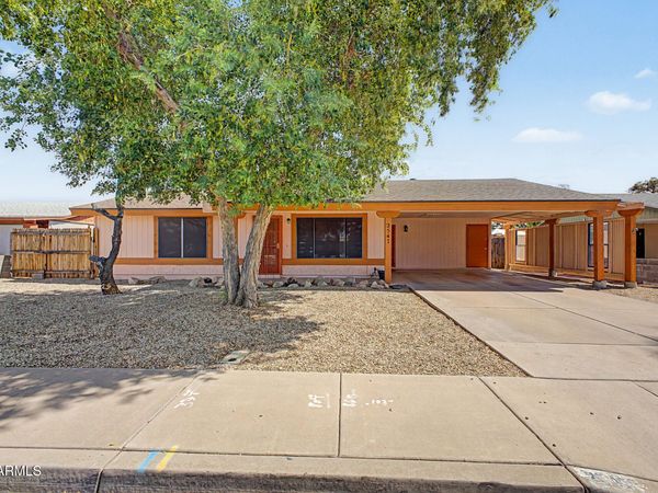 2547 E BUTTE Street, Mesa, AZ 85213
