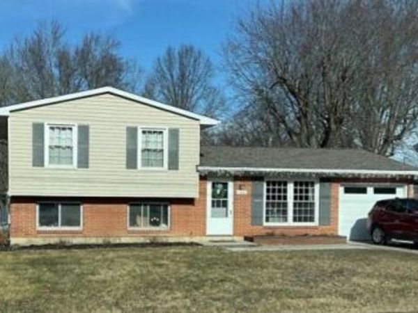 1536 Bellefontaine Avenue , Marion, OH 43302