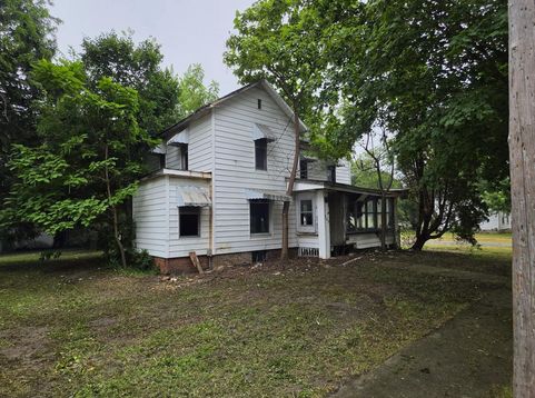 Main Photo