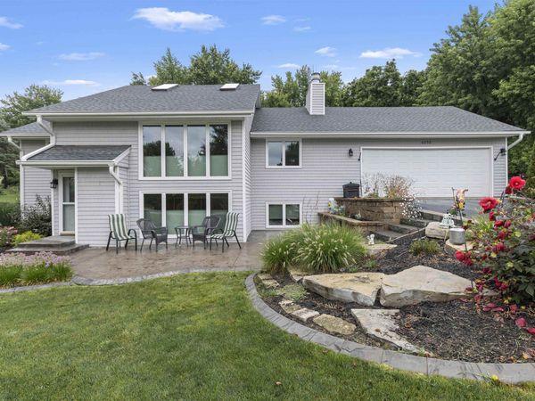 6232 PENNSBURY Drive, CHERRY VALLEY, IL 61016