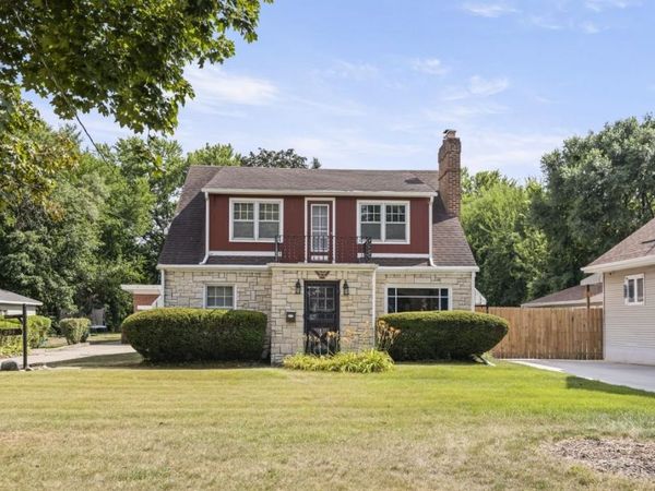 253 RIVER Lane, LOVES PARK, IL 61111