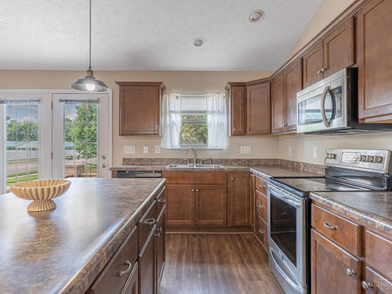 101 Silver Oak Court, Carlisle, OH 45005 Photo 11