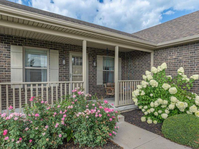 101 Silver Oak Court, Carlisle, OH 45005 Photo 3