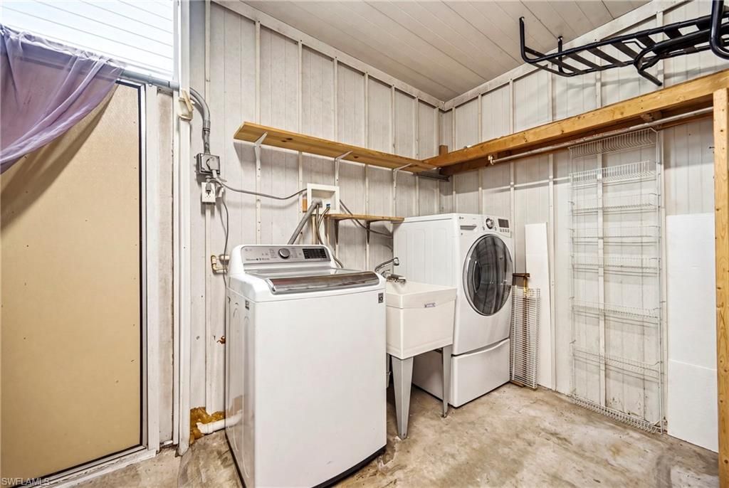 195 Domingo Dr, Fort Myers, FL 33905 Photo