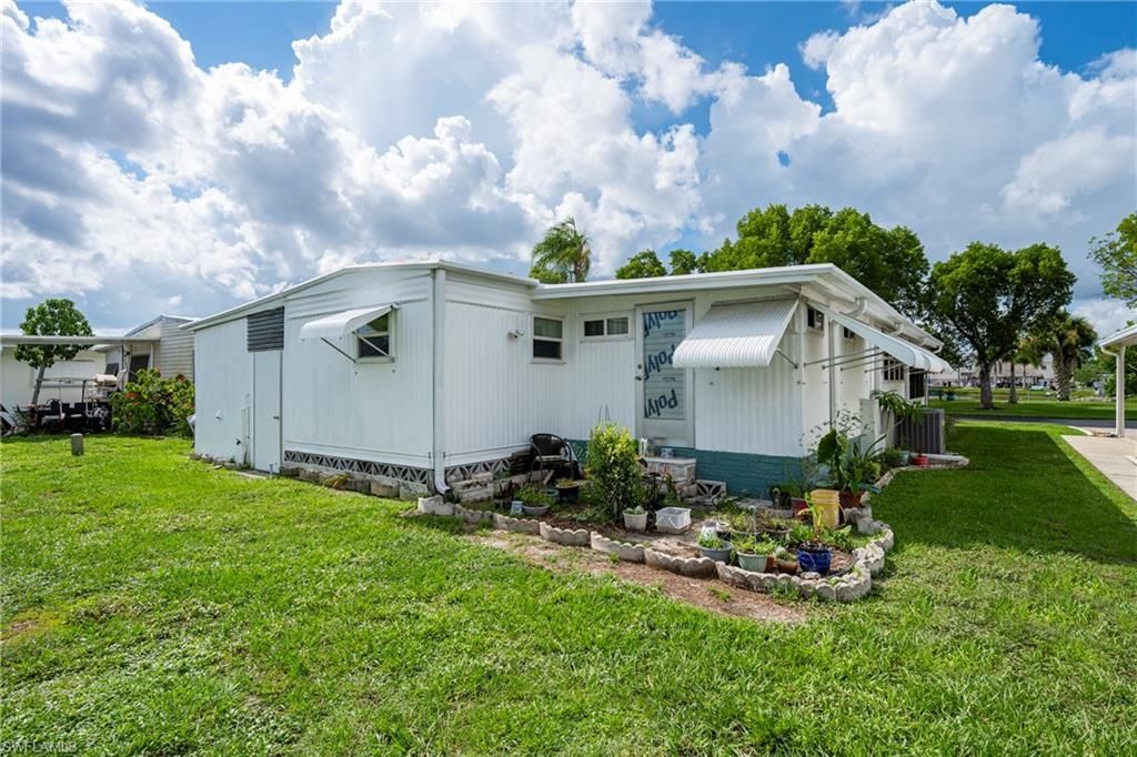 195 Domingo Dr, Fort Myers, FL 33905 Photo