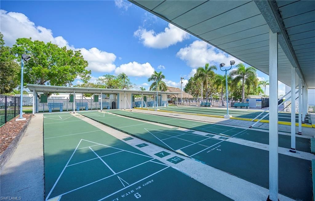 195 Domingo Dr, Fort Myers, FL 33905 Photo