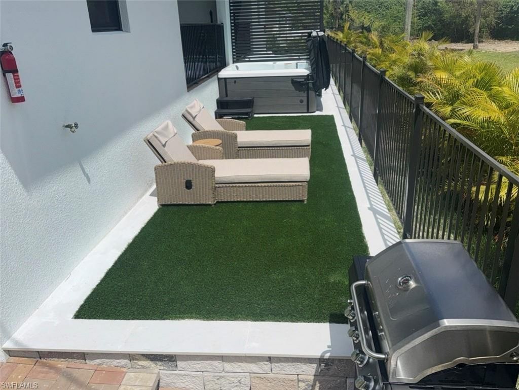 15335 Wall Dr, Unit 337, Fort Myers, FL 33908 Photo
