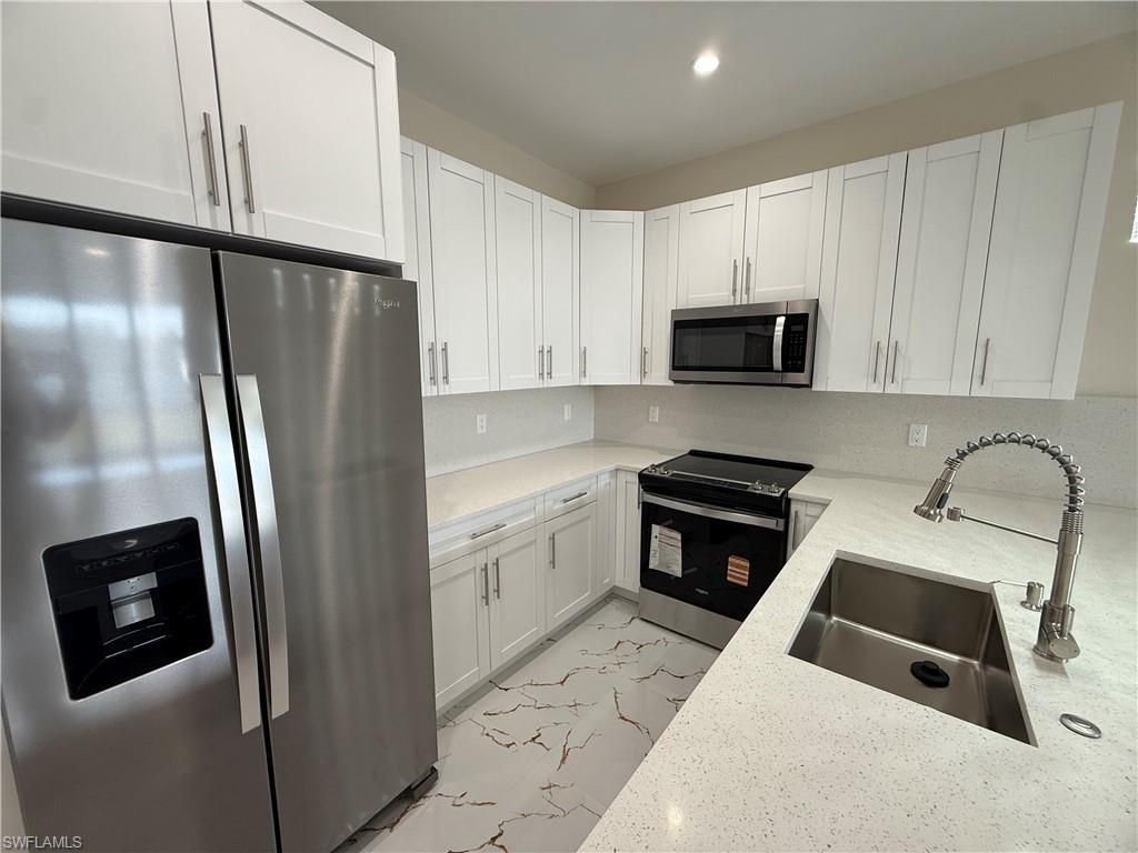 15335 Wall Dr, Unit 337, Fort Myers, FL 33908 Photo