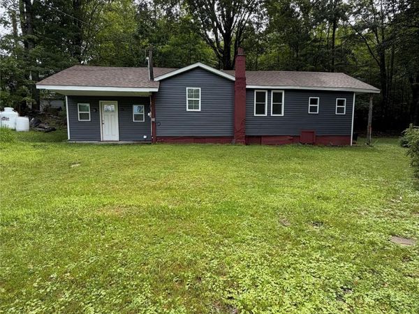 14 Maple Street E, Mountain Dale, NY 12763