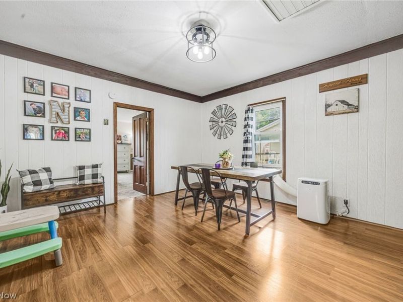 362 Cahalen Street , Crooksville, OH 43731 Photo 14