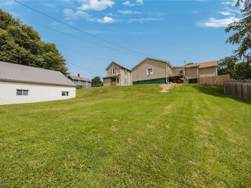 362 Cahalen Street , Crooksville, OH 43731 Photo 5