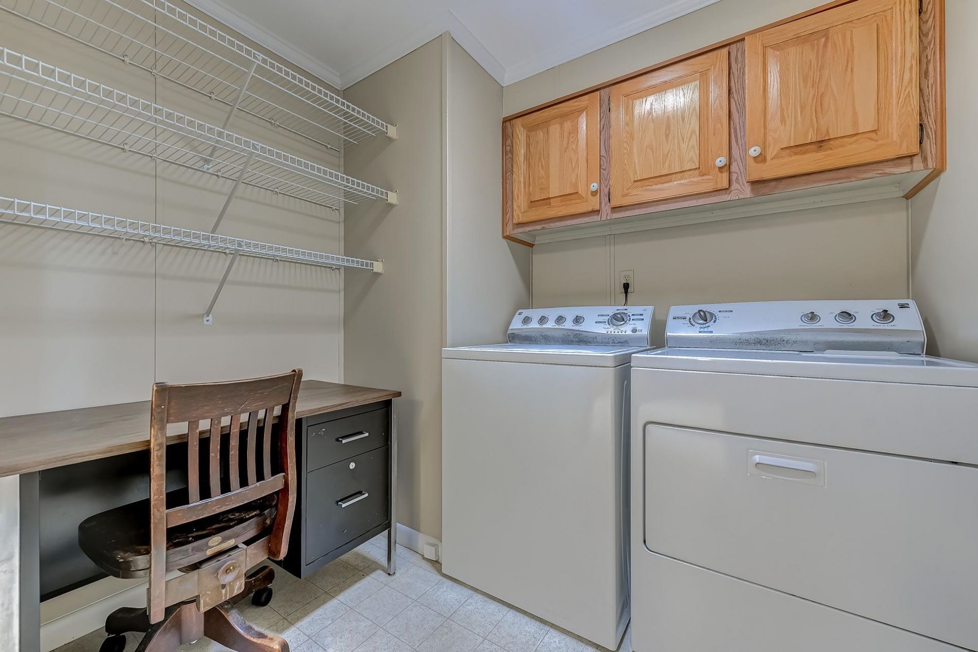 4361 Superior Circle Photo 14