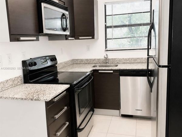 11219 Royal Palm Blvd, Coral Springs, FL 33065