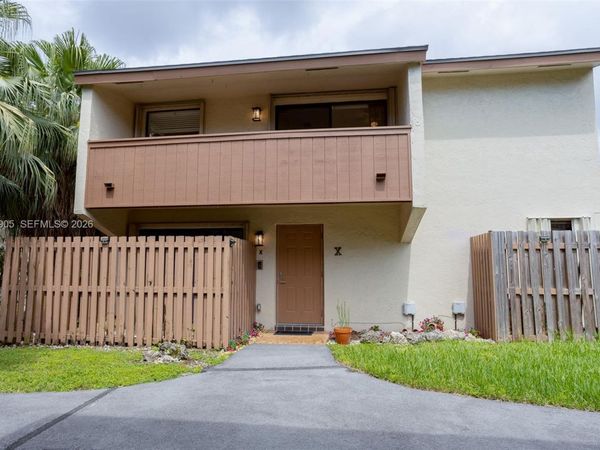 11353 SW 109th Rd , Unit 55-X, Miami, FL 33176