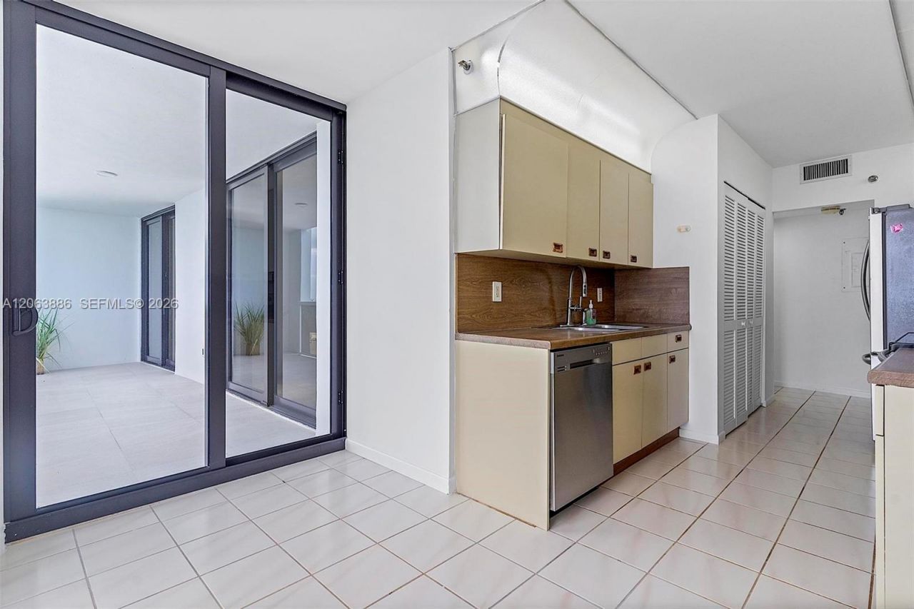 9 Island Ave, Unit 2306, Miami Beach, FL 33139 Photo