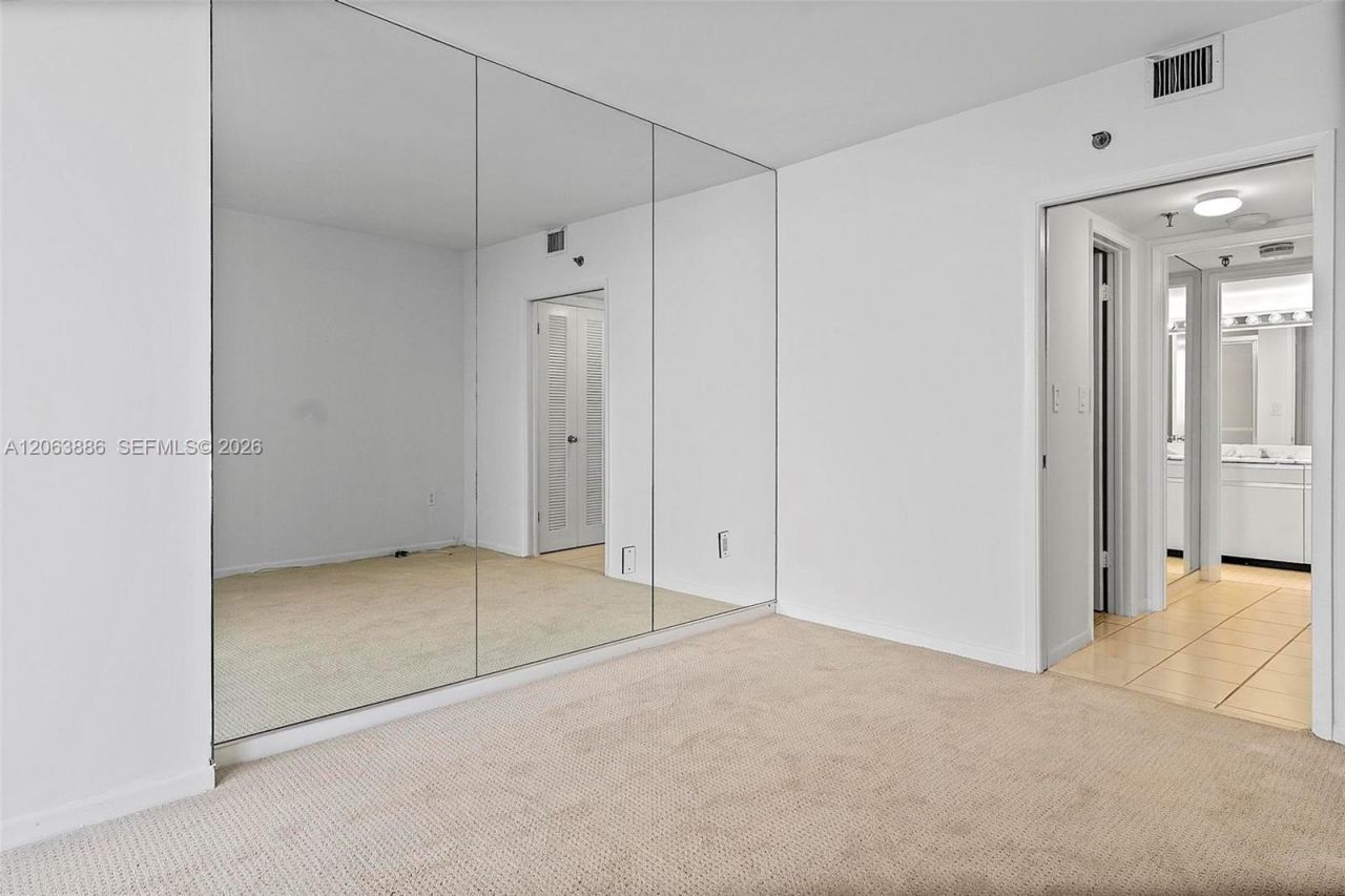 9 Island Ave, Unit 2306, Miami Beach, FL 33139 Photo