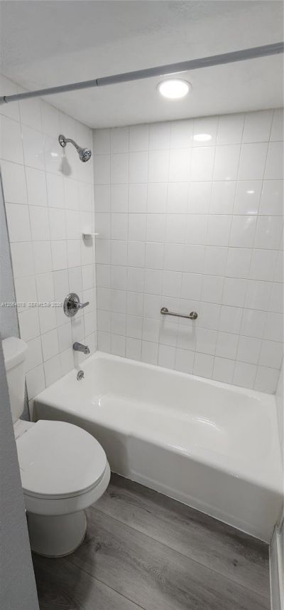9405 SW 76th St, Unit Y32, Miami, FL 33173 Photo