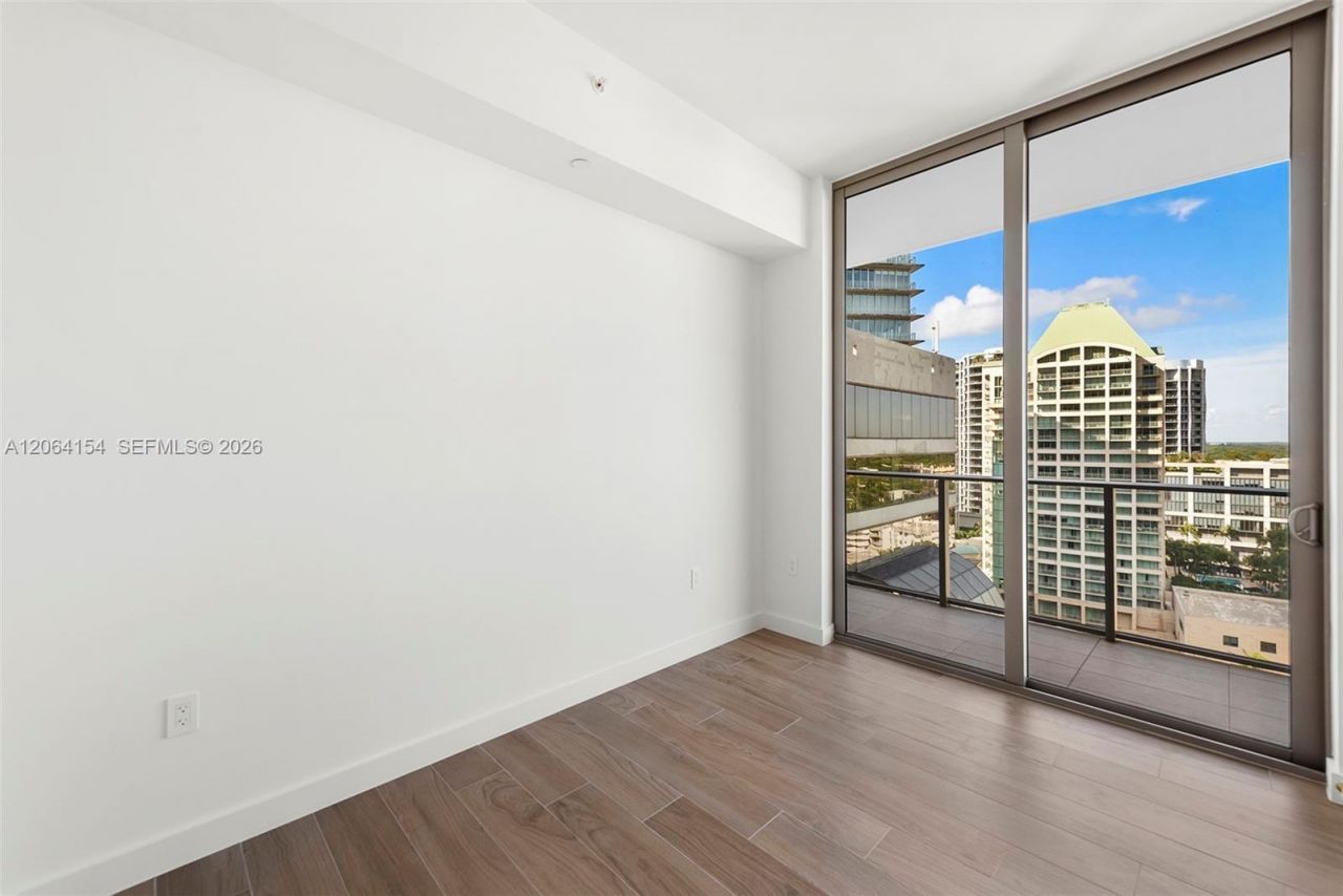2678 Tigertail Ave, Unit 1405, Miami, FL 33133 Photo
