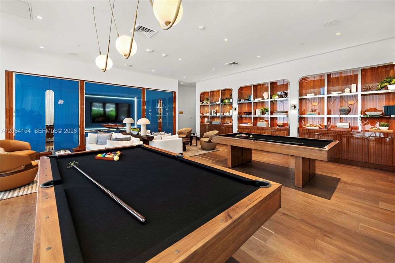 2678 Tigertail Ave, Unit 1405, Miami, FL 33133 Photo
