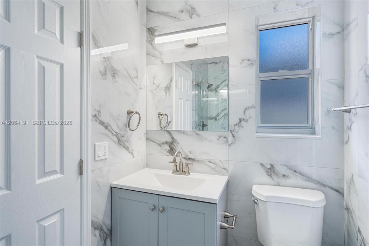 1451 Stillwater Dr, Miami Beach, FL 33141 Photo