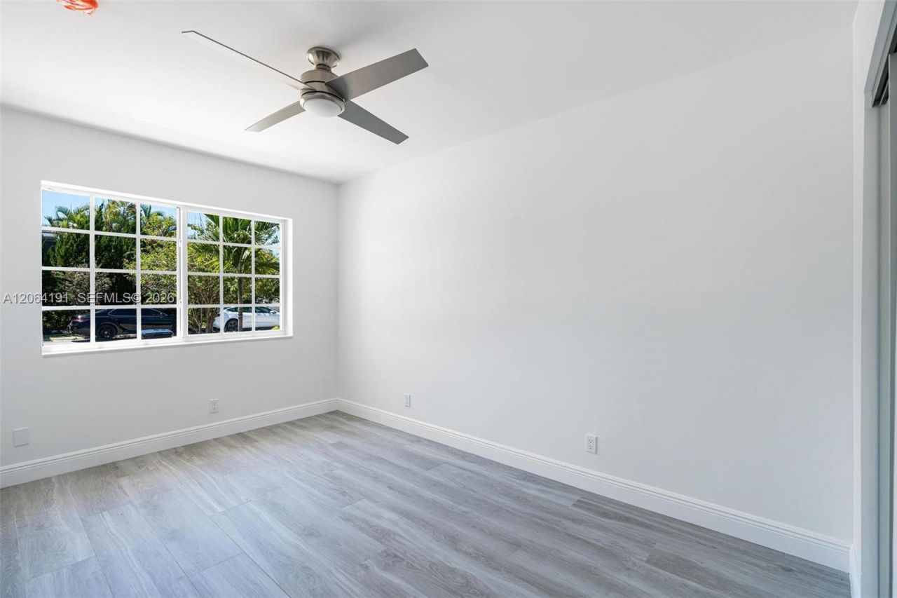 1451 Stillwater Dr, Miami Beach, FL 33141 Photo