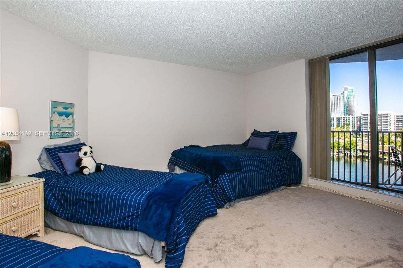 300 Three Islands Blvd , Unit 406, Hallandale Beach, FL 33009 Photo