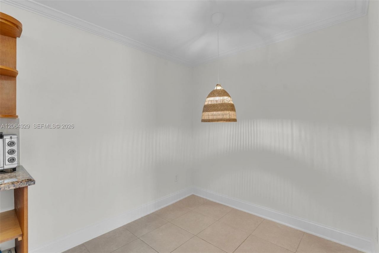 7745 SW 86th St, Unit D-218, Miami, FL 33143 Photo