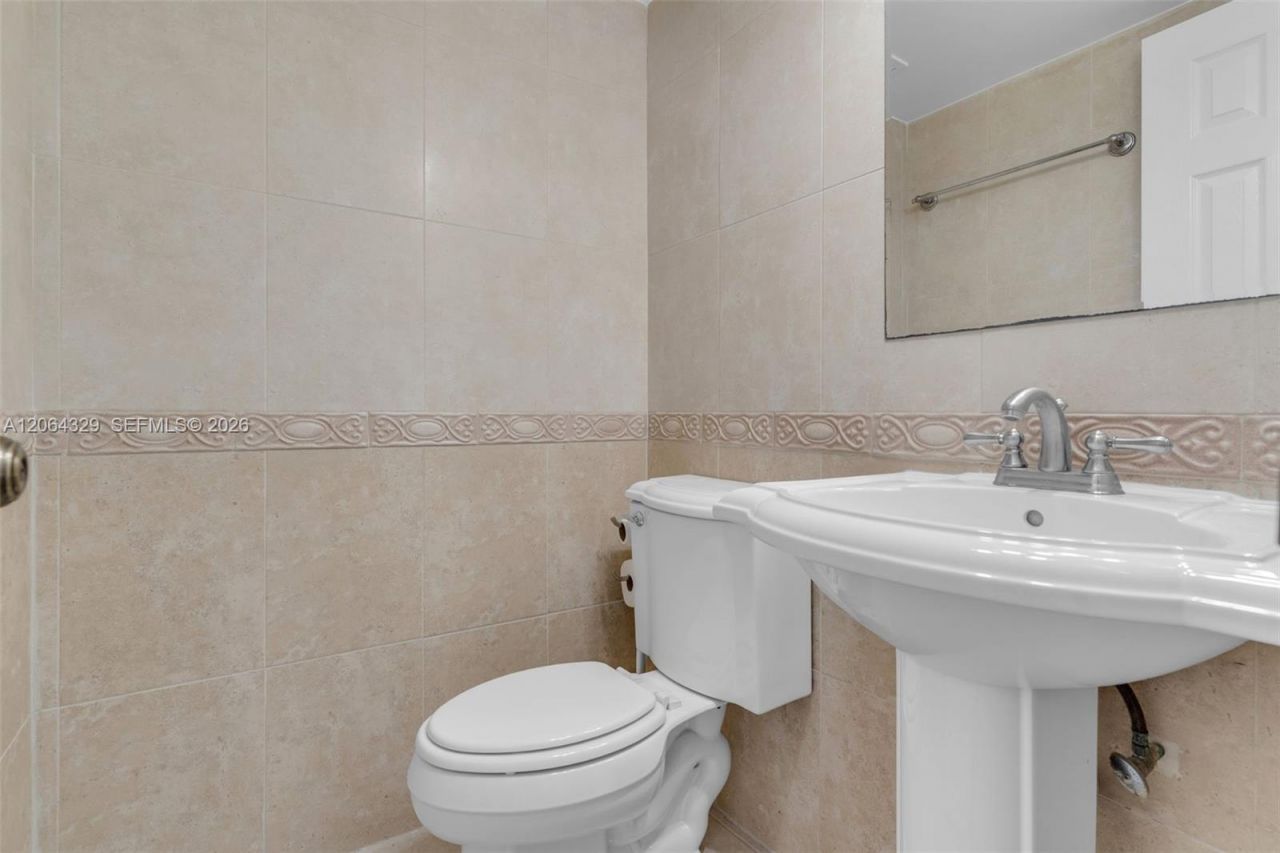 7745 SW 86th St, Unit D-218, Miami, FL 33143 Photo