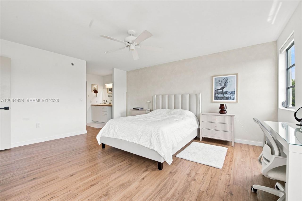 2240 N Cypress Bend Dr, Unit 505, Pompano Beach, FL 33069 Photo