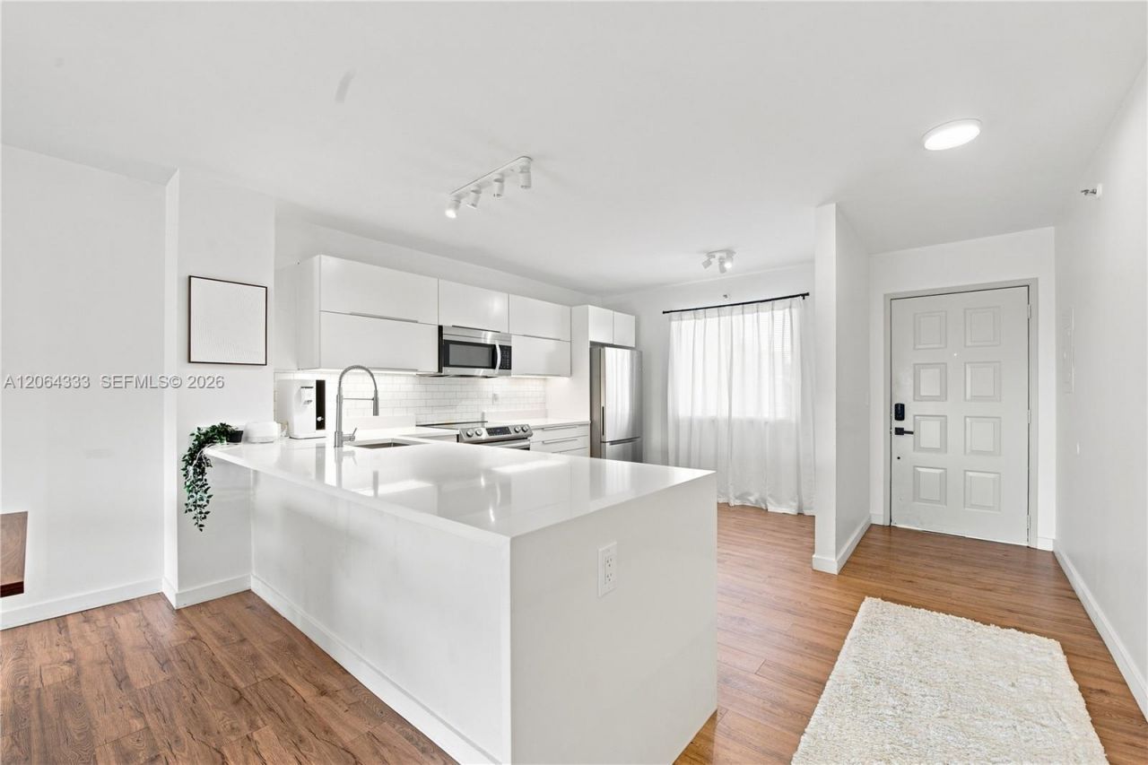 2240 N Cypress Bend Dr, Unit 505, Pompano Beach, FL 33069 Photo