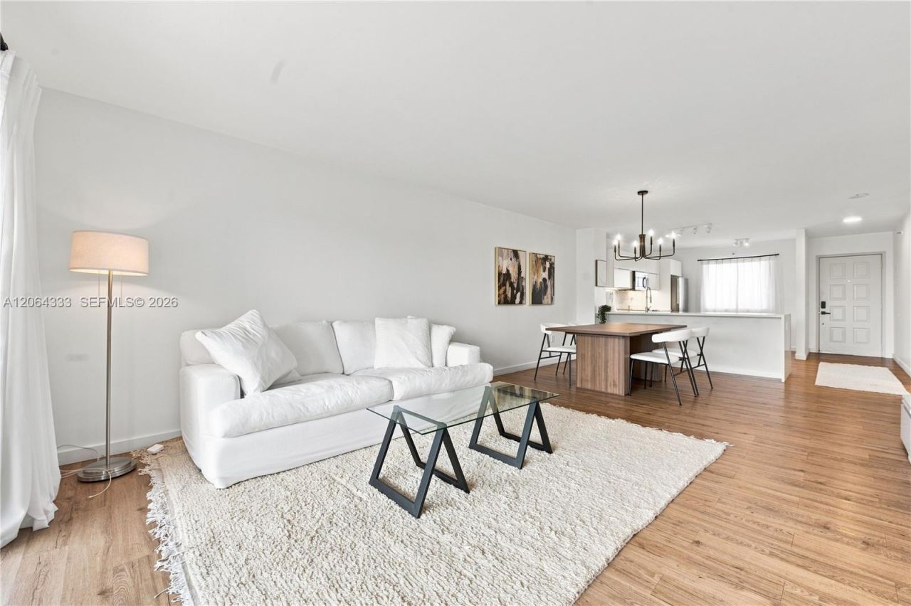 2240 N Cypress Bend Dr, Unit 505, Pompano Beach, FL 33069 Photo