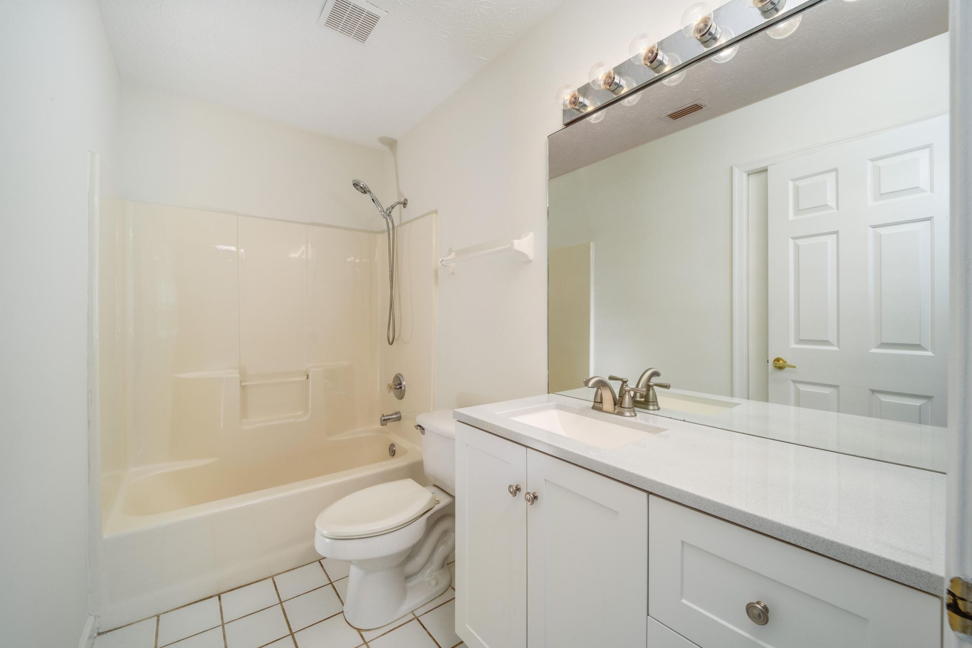 649 NE Horizon Lane, Port Saint Lucie, FL 34983 Photo