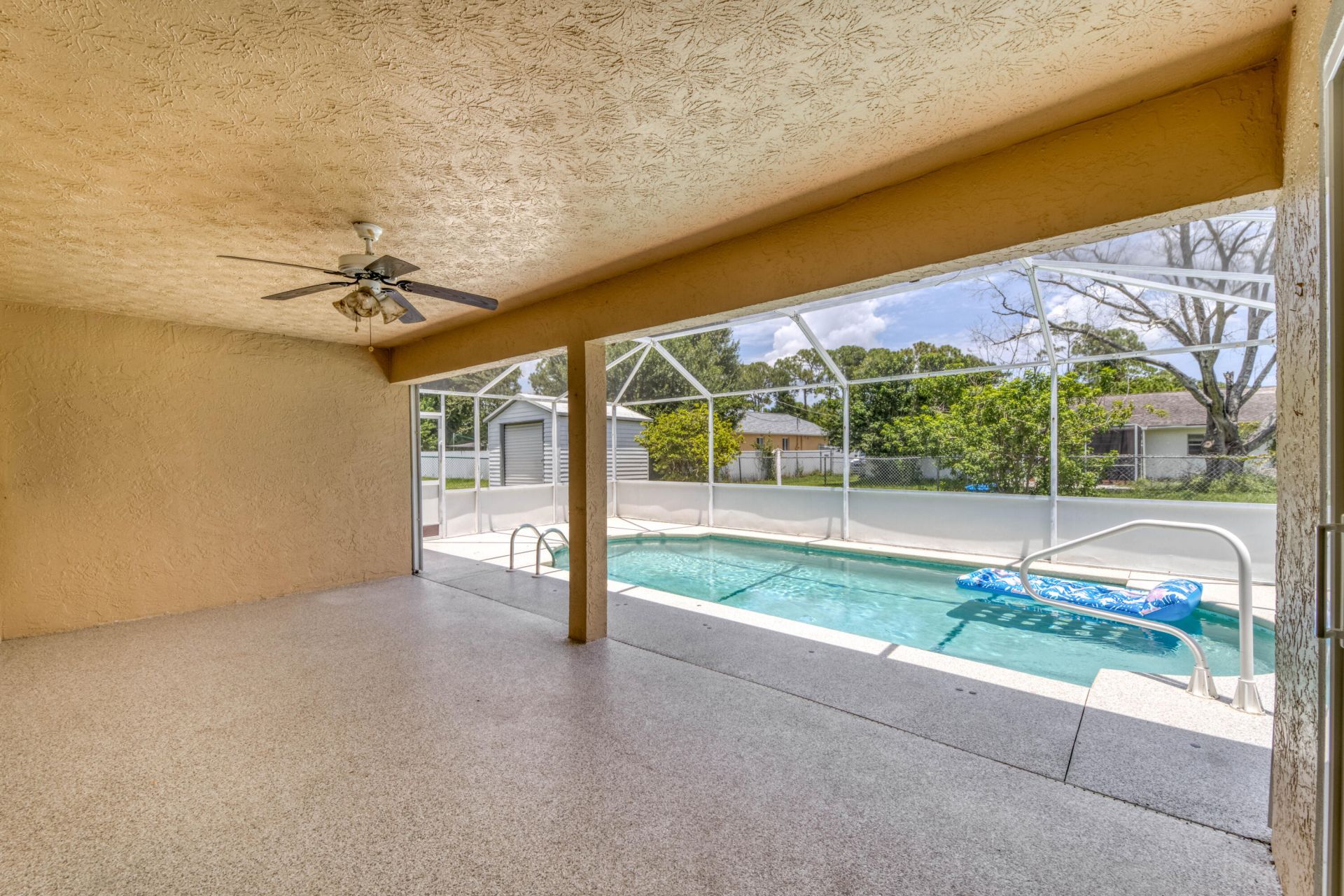 649 NE Horizon Lane, Port Saint Lucie, FL 34983 Photo
