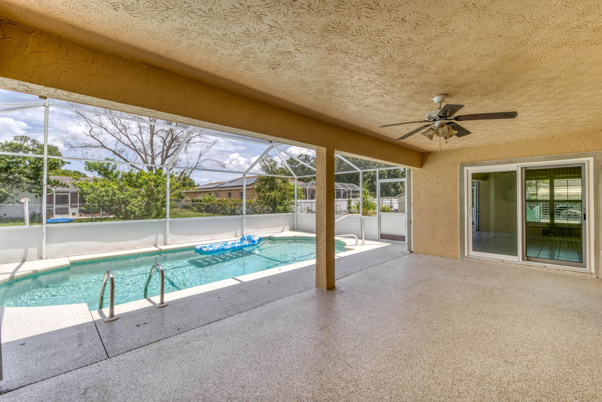 649 NE Horizon Lane, Port Saint Lucie, FL 34983 Photo