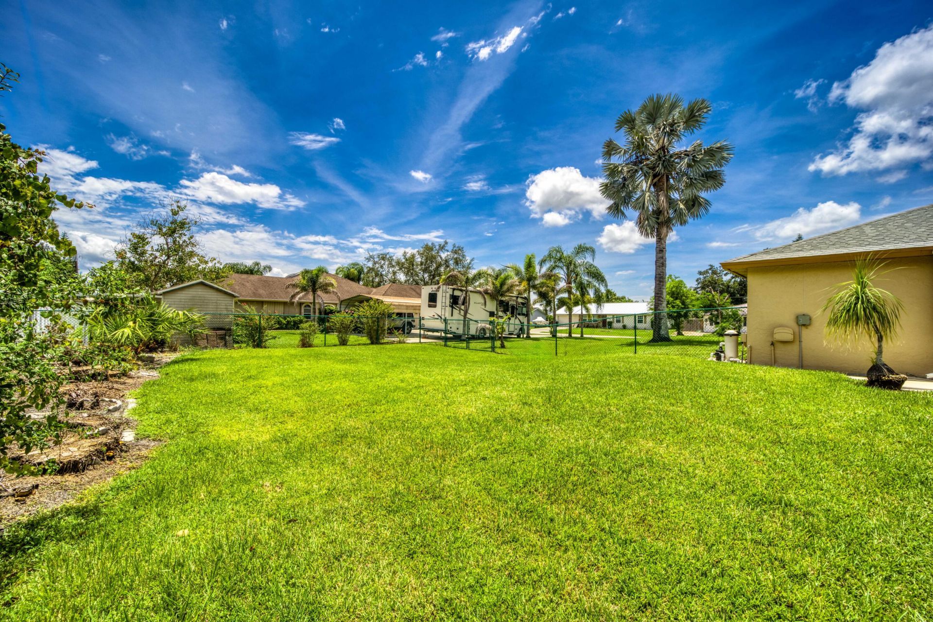 649 NE Horizon Lane, Port Saint Lucie, FL 34983 Photo