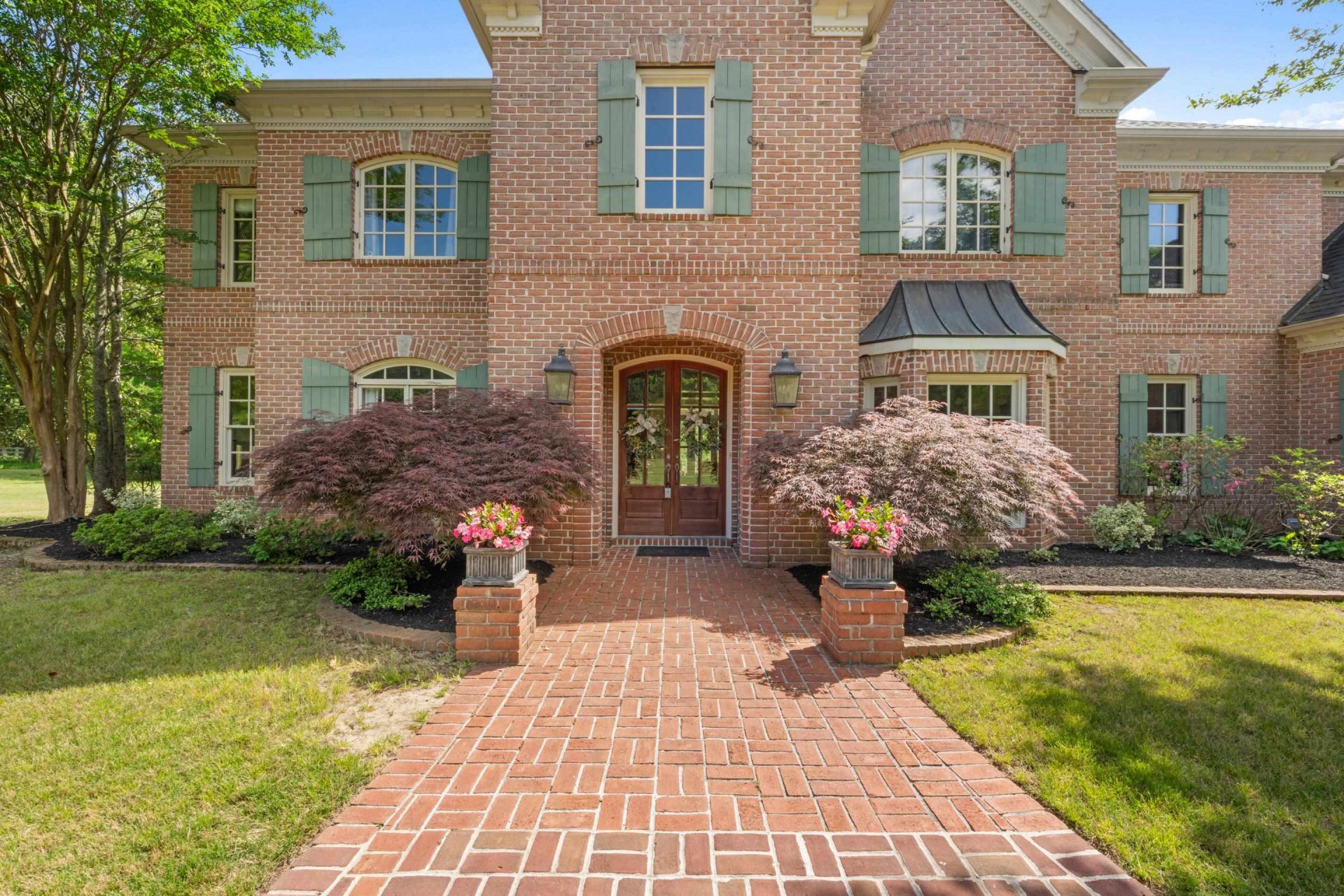 10491 GRAYBOURNE DR Eads, TN 38028