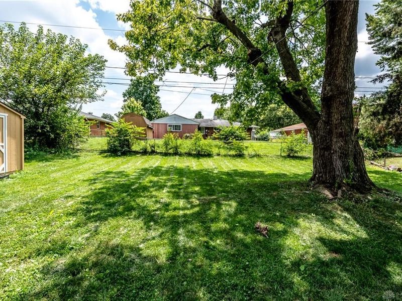 4982 Tewkesbury Drive, Huber Heights, OH 45424 Photo 24