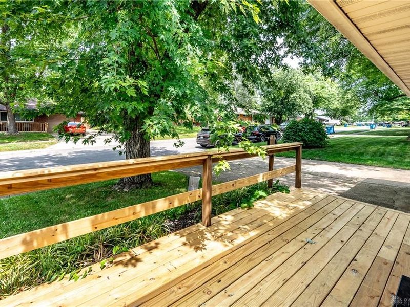 4982 Tewkesbury Drive, Huber Heights, OH 45424 Photo 5