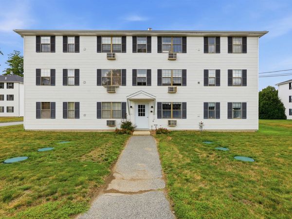 48 Westville Road, Unit 2-3, Plaistow, NH 03865